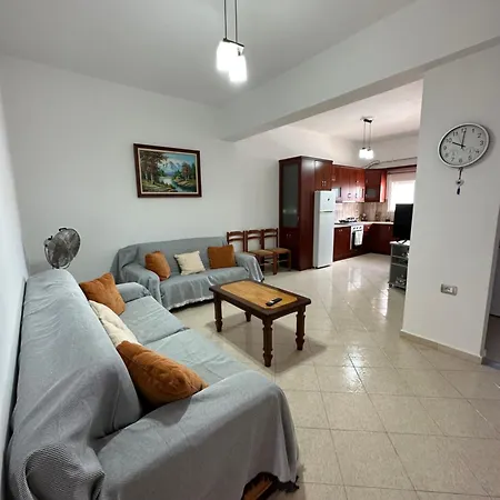 Agalliu 卡萨米尔