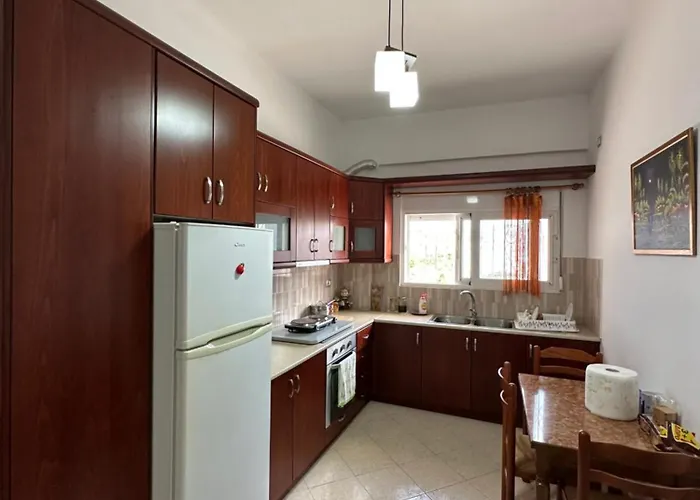 Agalliu Maison d'hôtes *